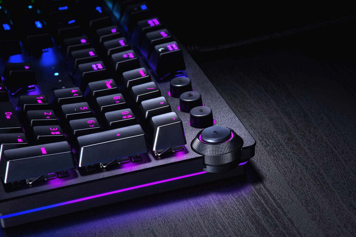 RAZER HUNTSMAN ELITE GAMING KEYBOARD